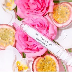 TRUE + LUSCIOUS
Flowerdose Lip & Eye Serum